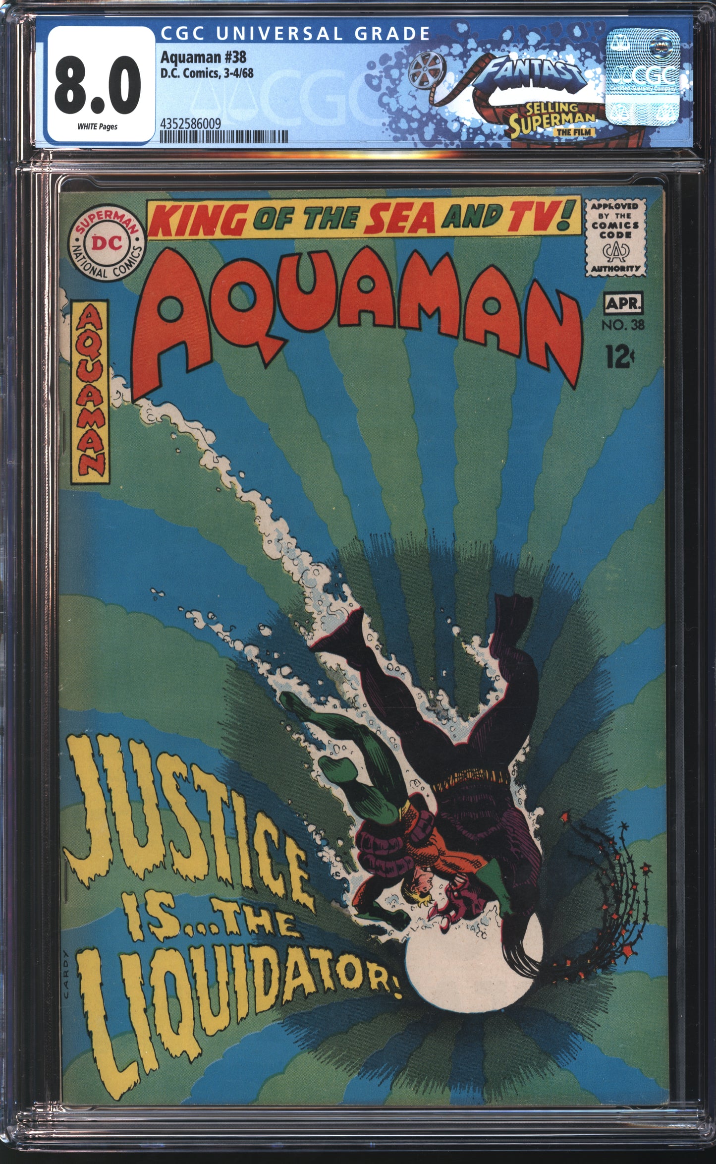 D.C Comics Aquaman 38 3/68 FANTAST CGC 8.0 White Pages