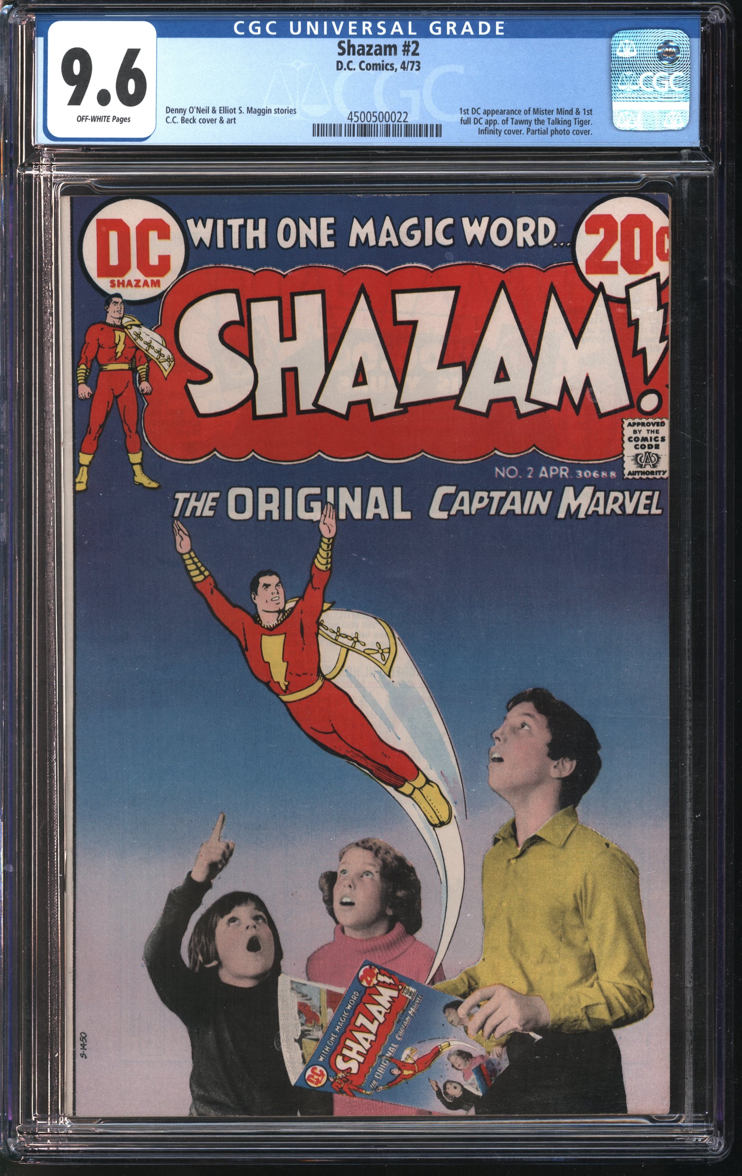 DC Shazam 2 4/73 CGC 9.6 Off-White Pages